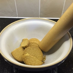 Biscuit base